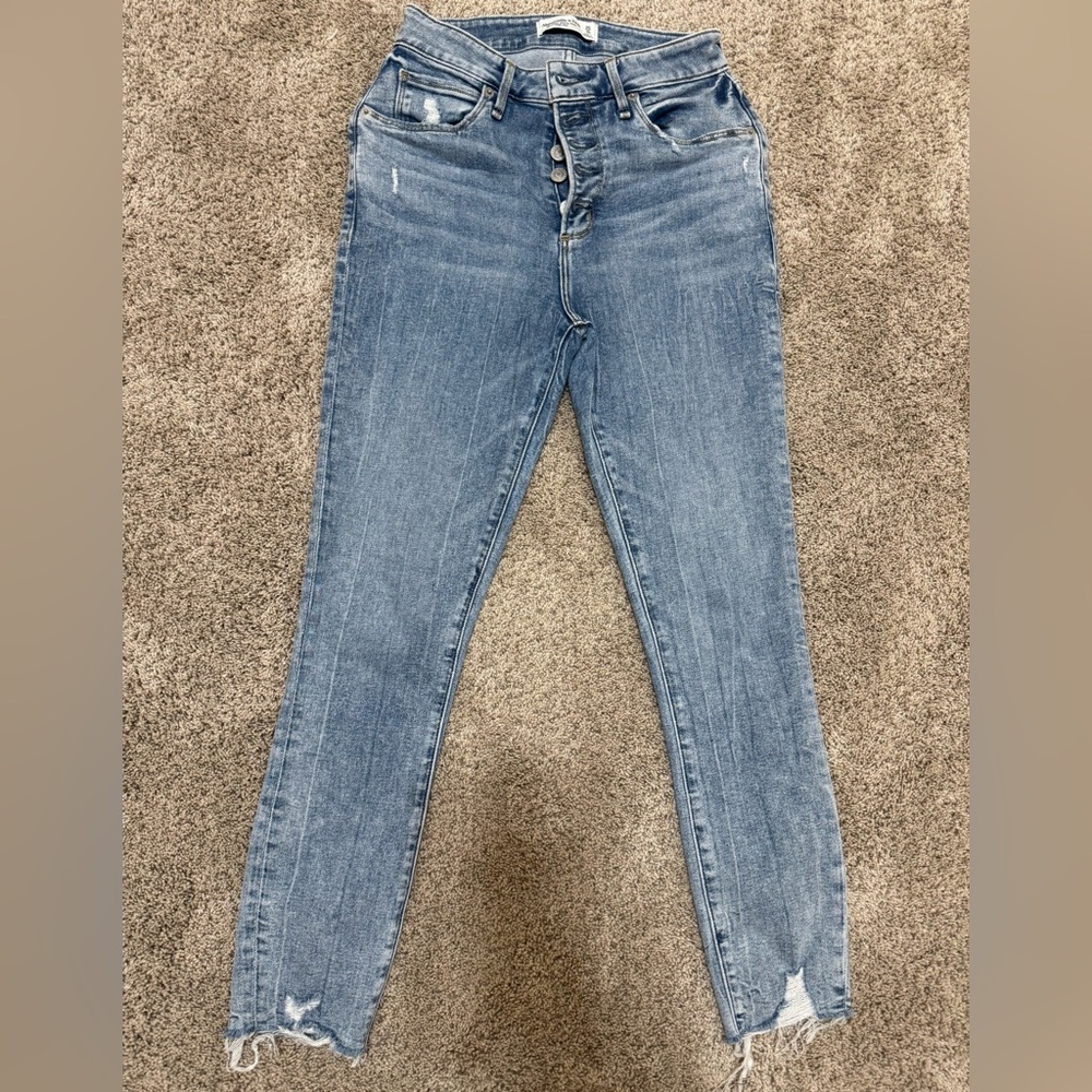 Abercrombie & Fitch High Rise Light Blue Jeans
